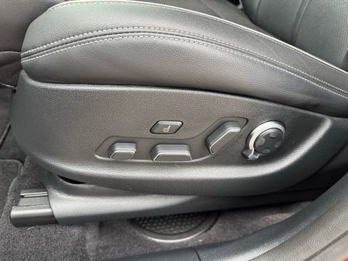 Used 2023 Genesis GV70 2.5T Sport Prestige w/ Sport Prestige Package image 24