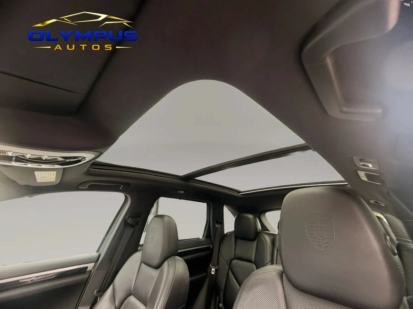 Used 2017 Porsche Cayenne S Platinum w/ Premium Package Plus (Pjy) AWD/4WD image 39