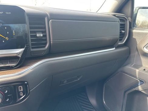 Used 2023 Chevrolet Silverado 1500 LT image 21