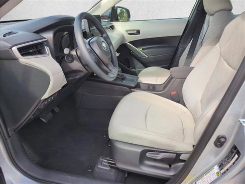 New 2026 Toyota Corolla Cross L image 12