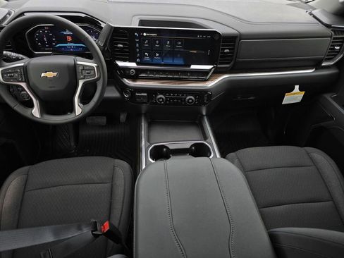 New 2026 Chevrolet Silverado 2500 LT w/ All Star Edition AWD/4WD image 12