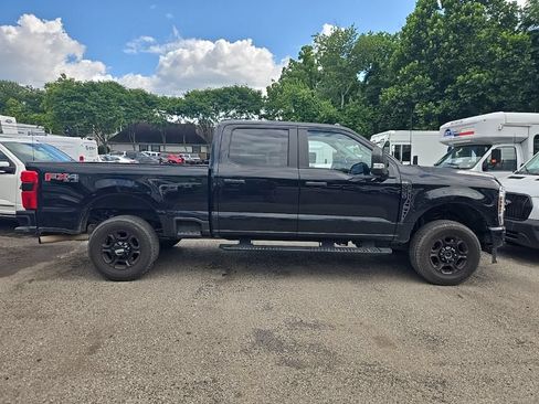 Used 2024 Ford F250 XL w/ STX Appearance Package AWD/4WD image 8