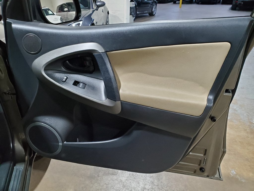 Used 2010 Toyota RAV4 4WD image 16