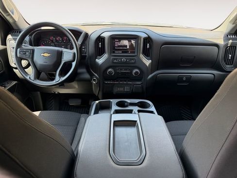 Used 2026 Chevrolet Silverado 1500 Custom AWD/4WD image 10