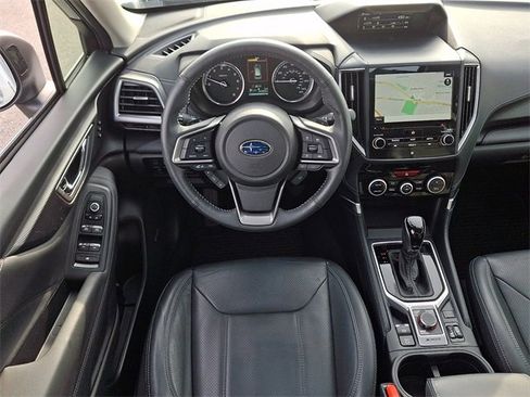 Used 2019 Subaru Forester Touring w/ Popular Package #3 image 12