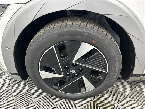 New 2026 Hyundai Ioniq 5 Limited image 13