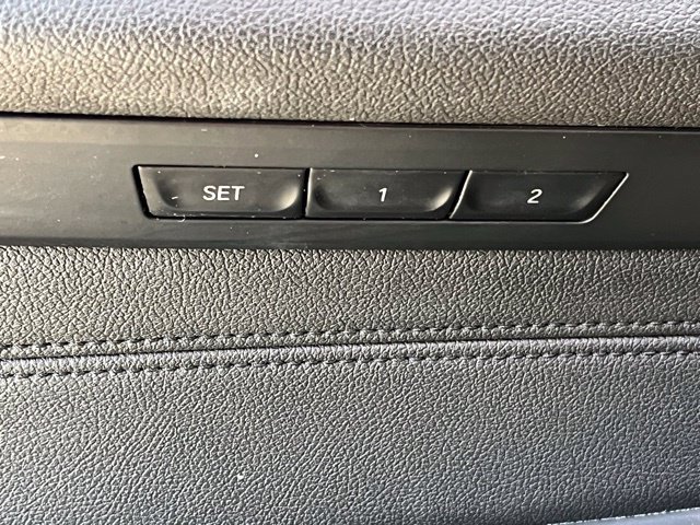 Used 2019 BMW 530i xDrive w/ Convenience Package AWD/4WD image 41