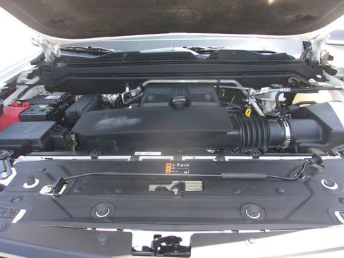 Used 2024 Chevrolet Colorado LT w/ LT Convenience Package II AWD/4WD image 26