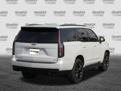 Used 2022 Cadillac Escalade Sport Platinum w/ Heavy-Duty Trailer Package AWD/4WD image 9