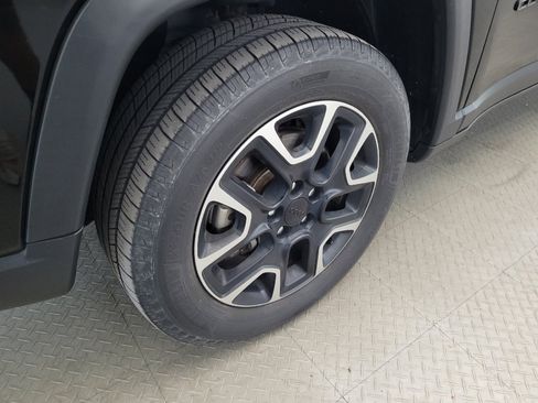 Used 2019 Jeep Compass Sport AWD/4WD image 31