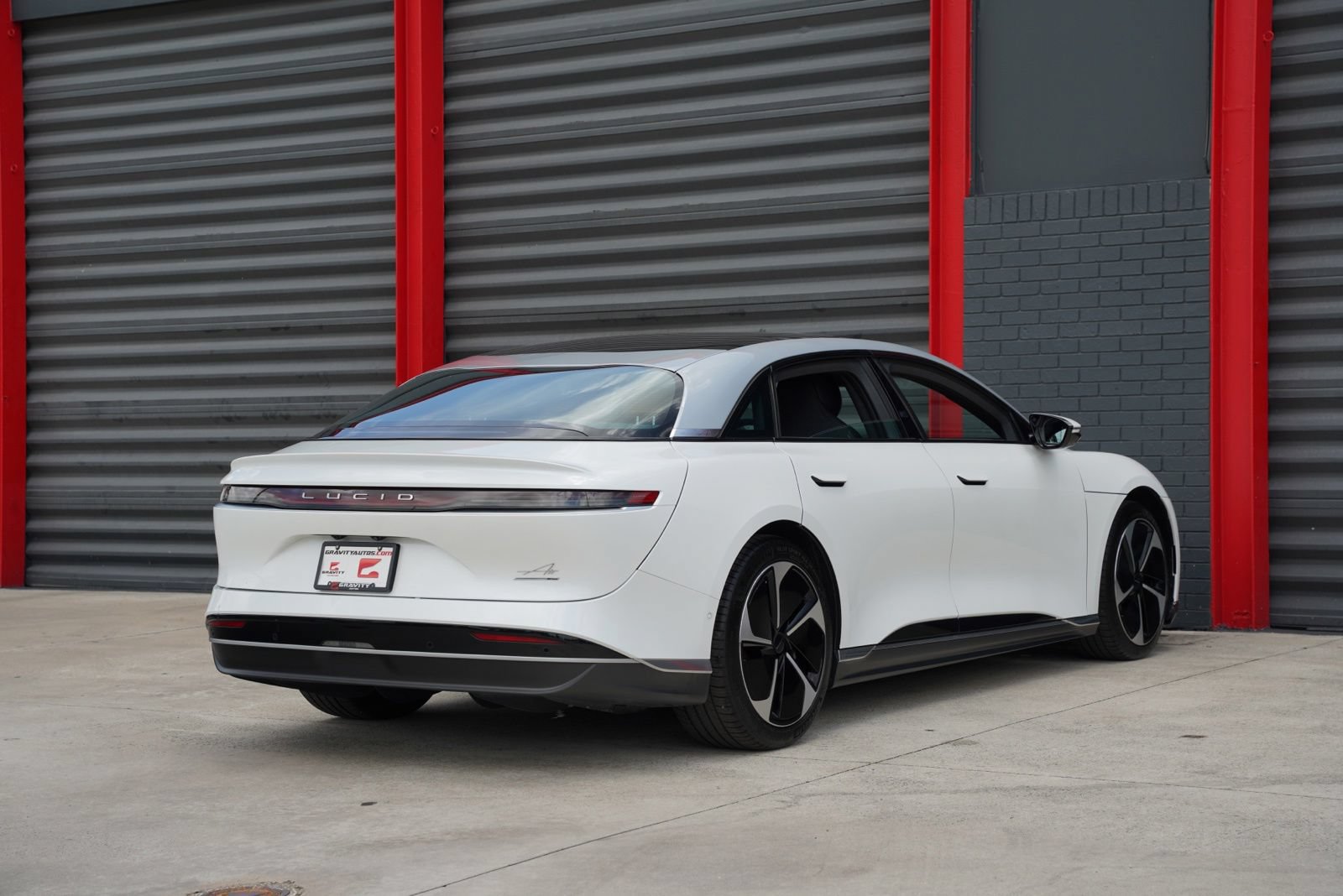 Used 2023 Lucid Air Touring AWD/4WD image 9