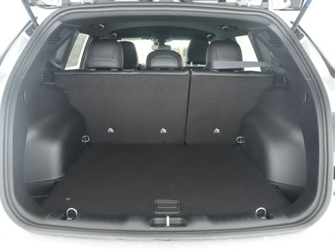 New 2026 Jeep Compass Latitude image 5