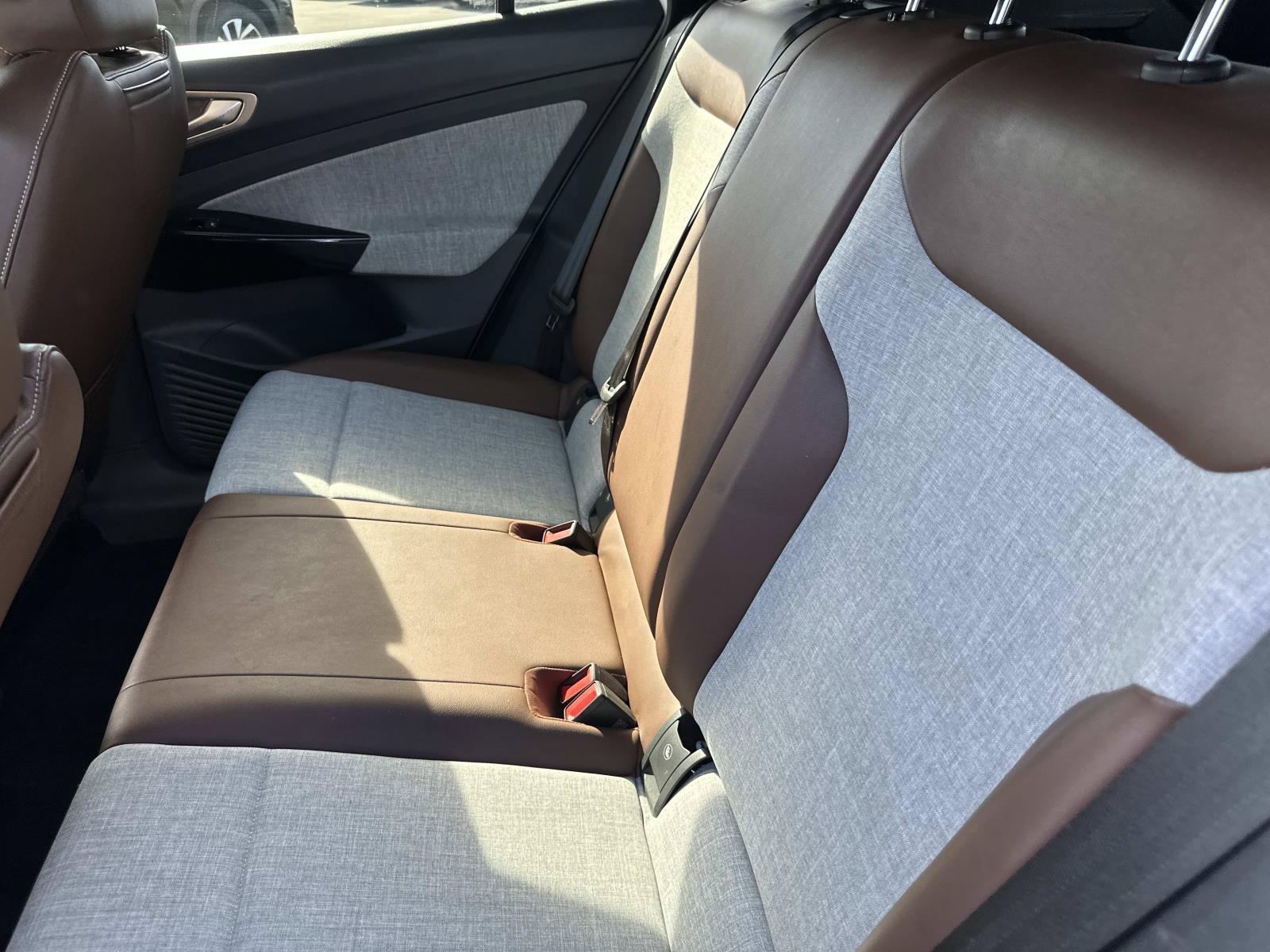 Certified 2023 Volkswagen ID.4 Pro RWD image 24
