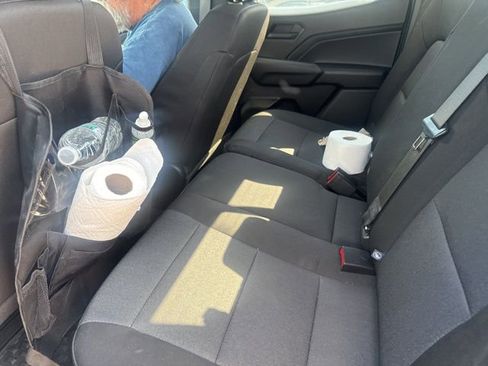 Used 2023 Chevrolet Colorado Trail Boss w/ Technology Package image 9