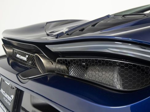 Used 2020 McLaren 720S Spider RWD image 47