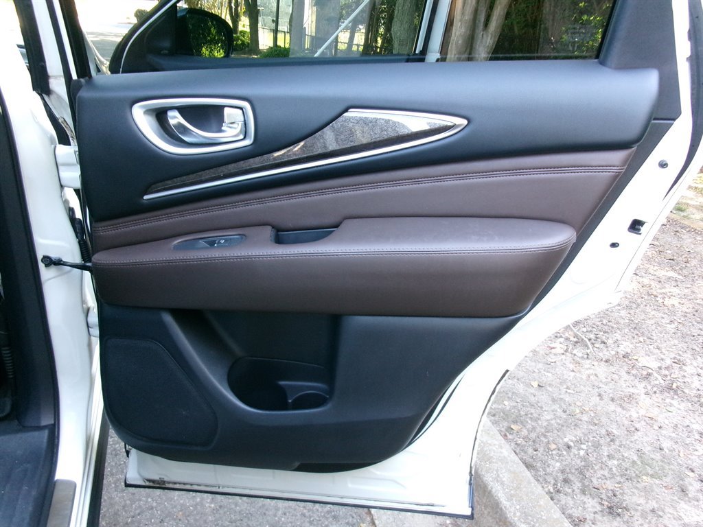 Used 2014 INFINITI QX60 FWD w/ Premium Plus Package image 24
