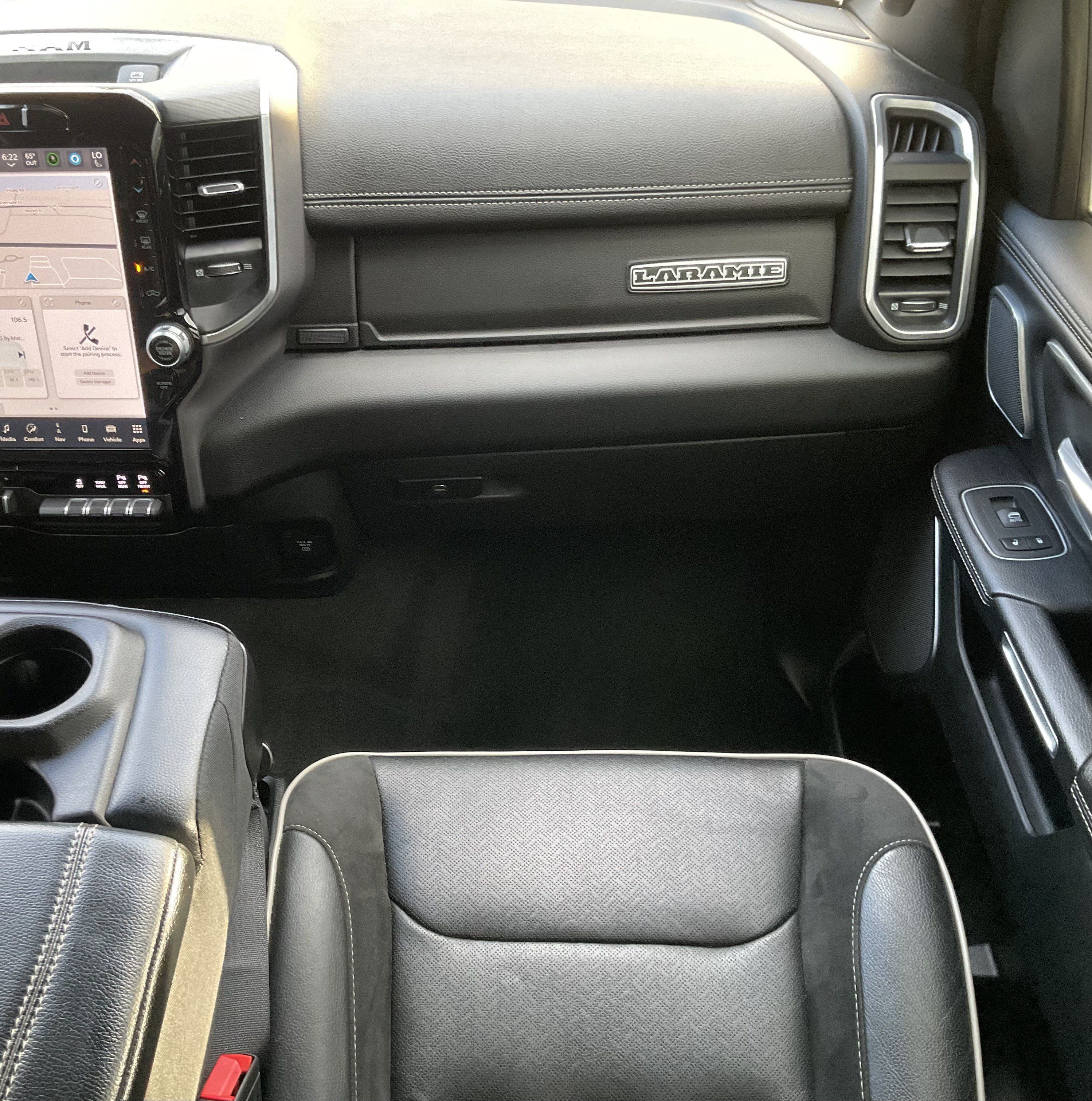 Used 2023 RAM 1500 Laramie AWD/4WD image 23
