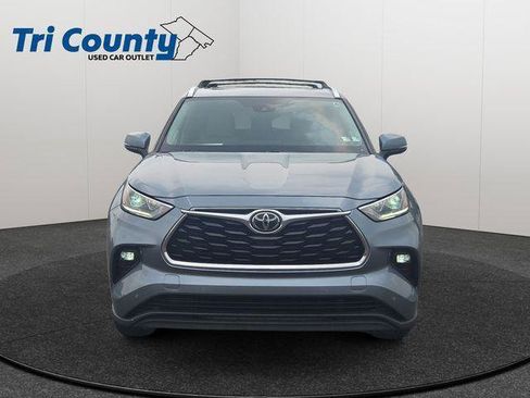 Certified 2020 Toyota Highlander Limited AWD/4WD image 2