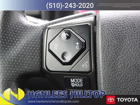 Used 2021 Toyota 4Runner TRD Off-Road image 36