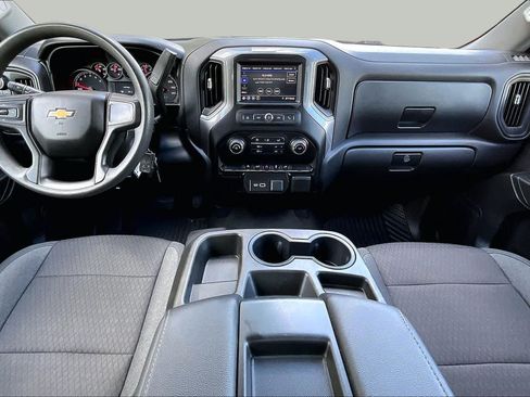 Used 2022 Chevrolet Silverado 1500 Custom AWD/4WD image 16