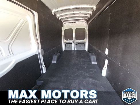 New 2025 Ford Transit 250 148 High Roof Extended AWD w/ Load Area Protection Package image 31