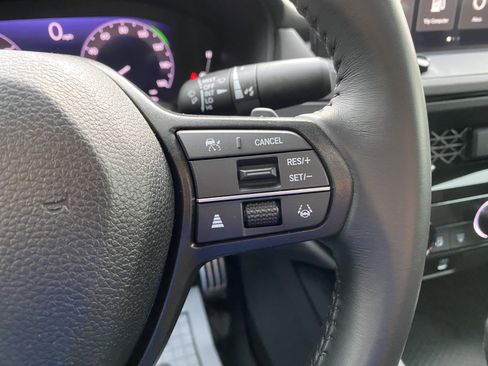 Used 2024 Honda Accord Sport image 19