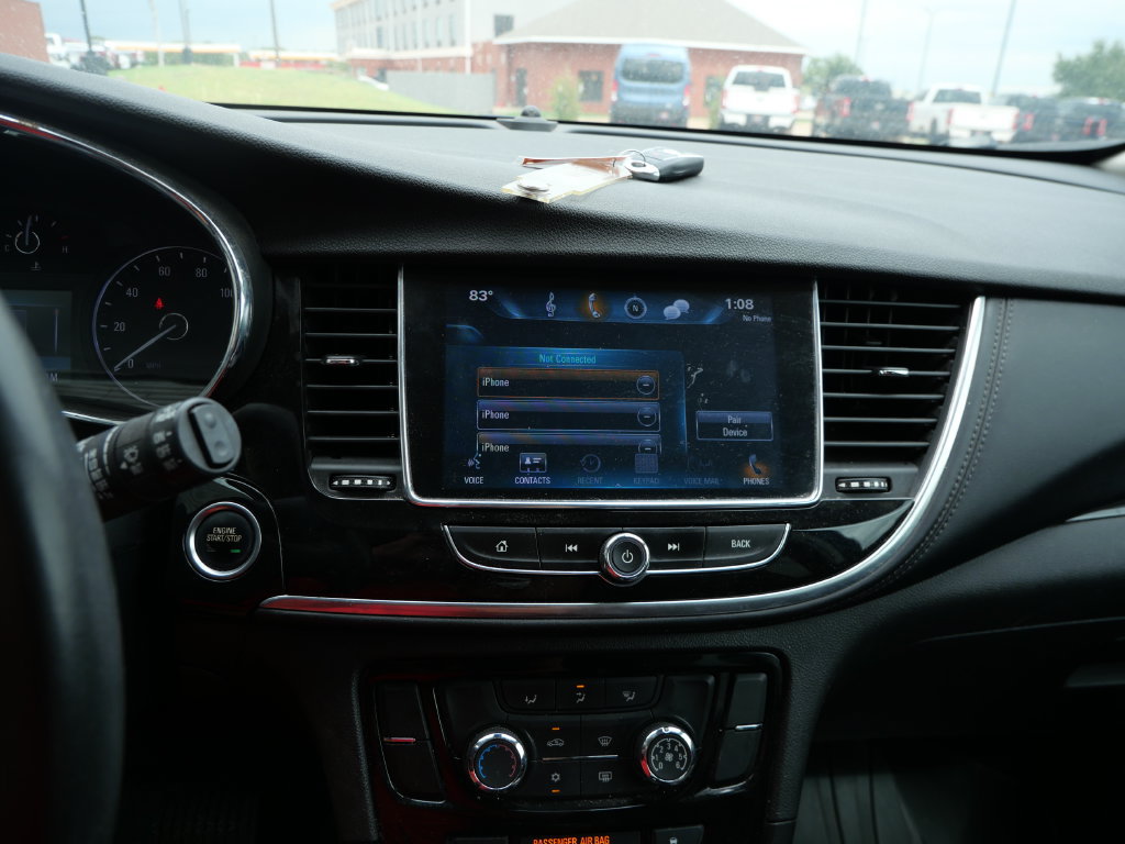 Used 2021 Buick Encore Preferred FWD image 17