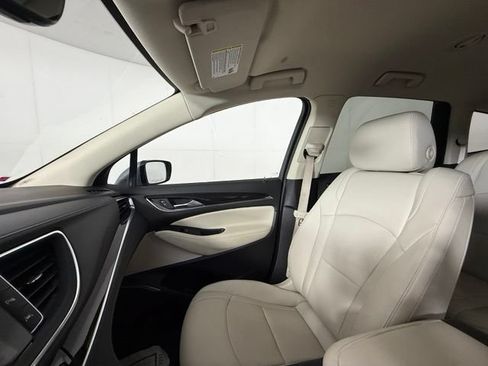 Used 2024 Buick Enclave Essence w/ Technology Package AWD/4WD image 16