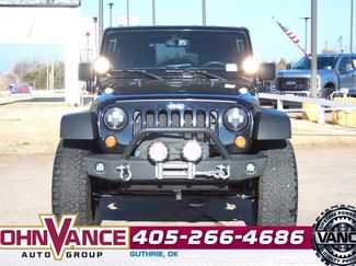 Used 2013 Jeep Wrangler Unlimited Rubicon w/ Connectivity Group video 2