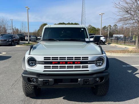 Used 2024 Ford Bronco Heritage Edition image 3