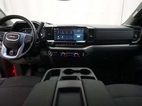 Used 2025 GMC Sierra 1500 Elevation image 5