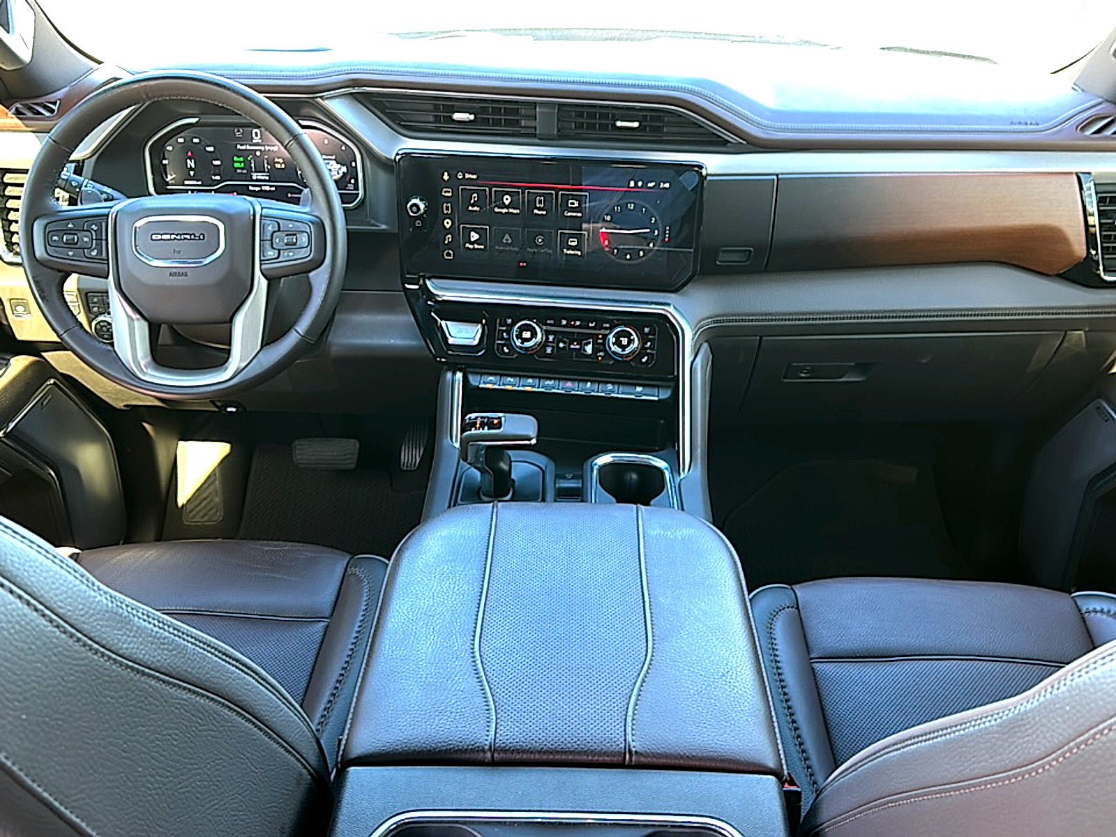 Used 2023 GMC Sierra 1500 Denali w/ Denali Reserve Package AWD/4WD image 22