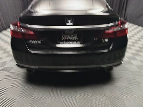 Used 2016 Honda Accord EX-L V6 Sedan image 5