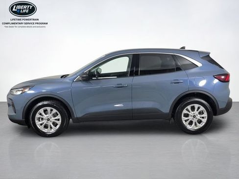 Certified 2023 Ford Escape Active AWD/4WD image 7