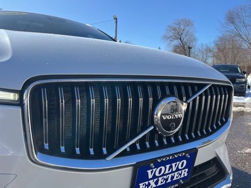 Certified 2022 Volvo XC60 T8 Inscription Expression image 15