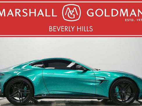 Used 2025 Aston Martin V8 Vantage Coupe image 1