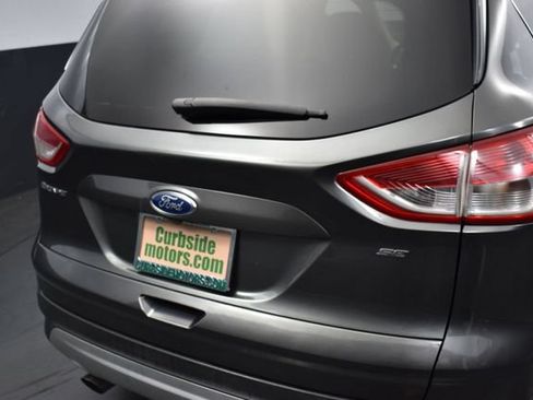Used 2015 Ford Escape SE FWD image 17