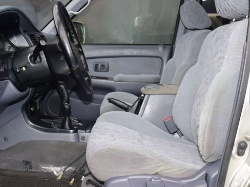 Used 1999 Toyota 4Runner SR5 AWD/4WD image 10