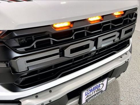 Used 2025 Ford F150 Raptor AWD/4WD image 35
