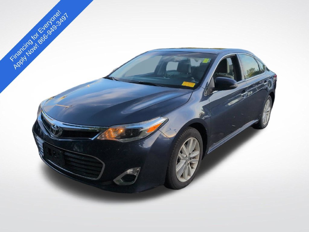 Used 2015 Toyota Avalon XLE FWD image 3