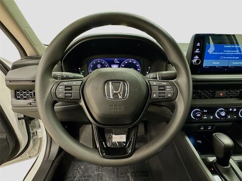 New 2026 Honda Accord LX image 10