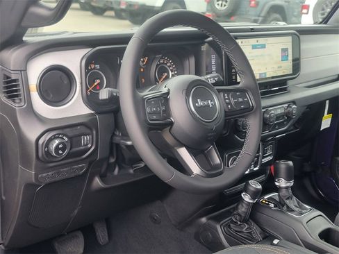 New 2026 Jeep Gladiator Sport image 7