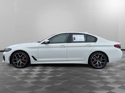 Used 2023 BMW 530i w/ M Sport Package image 2