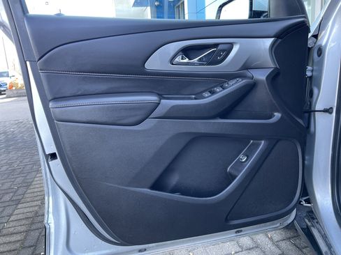 Used 2019 Chevrolet Traverse LT w/ LPO, Floor Liner Package image 15