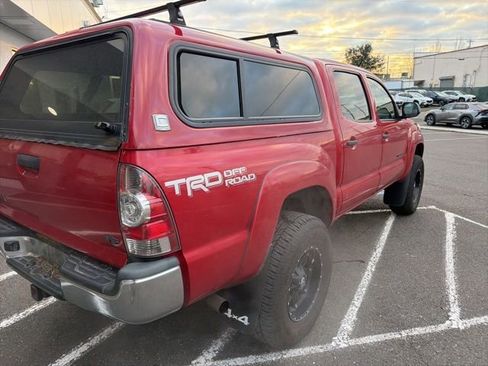 Used 2015 Toyota Tacoma 4x4 Double Cab w/ TRD Off-Road Package image 13