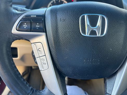 Used 2011 Honda Accord EX-L image 17