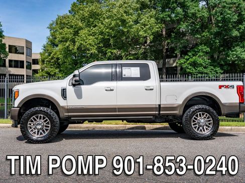 Used 2017 Ford F250 King Ranch w/ King Ranch Ultimate Package AWD/4WD image 9