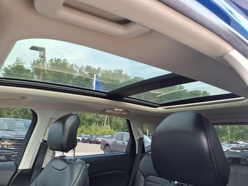 Certified 2018 Ford Edge SEL w/ Equipment Group 201A AWD/4WD image 13