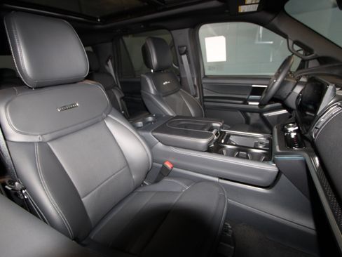 New 2026 Ford Expedition Max Platinum w/ Stealth Appearance Package AWD/4WD image 23