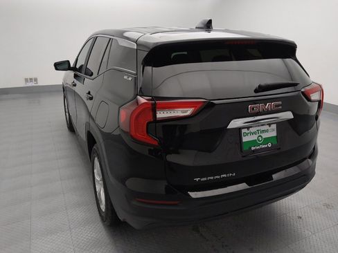 Used 2024 GMC Terrain SLE FWD image 6
